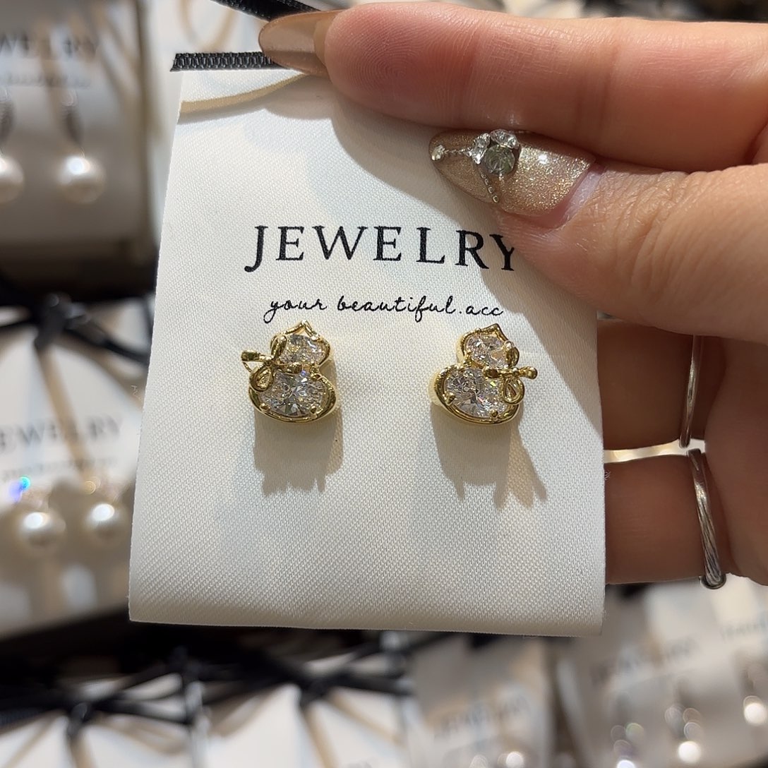 铜合金925银耳钉的