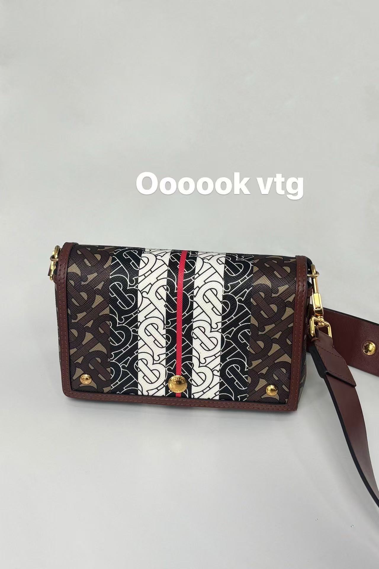 95新 BURBERRY/博柏利 七夕专场 BURBERRY老花单肩包