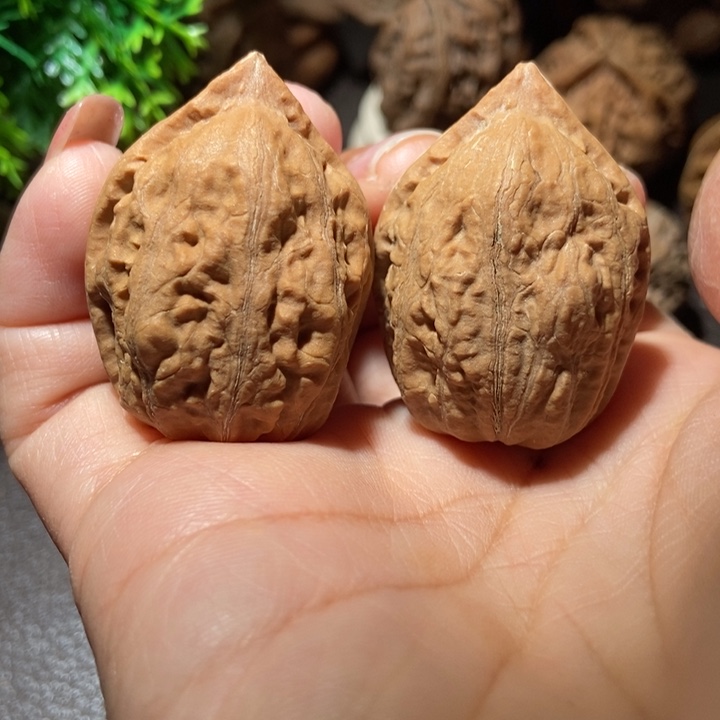 把件文玩核桃东北楸子小雪66