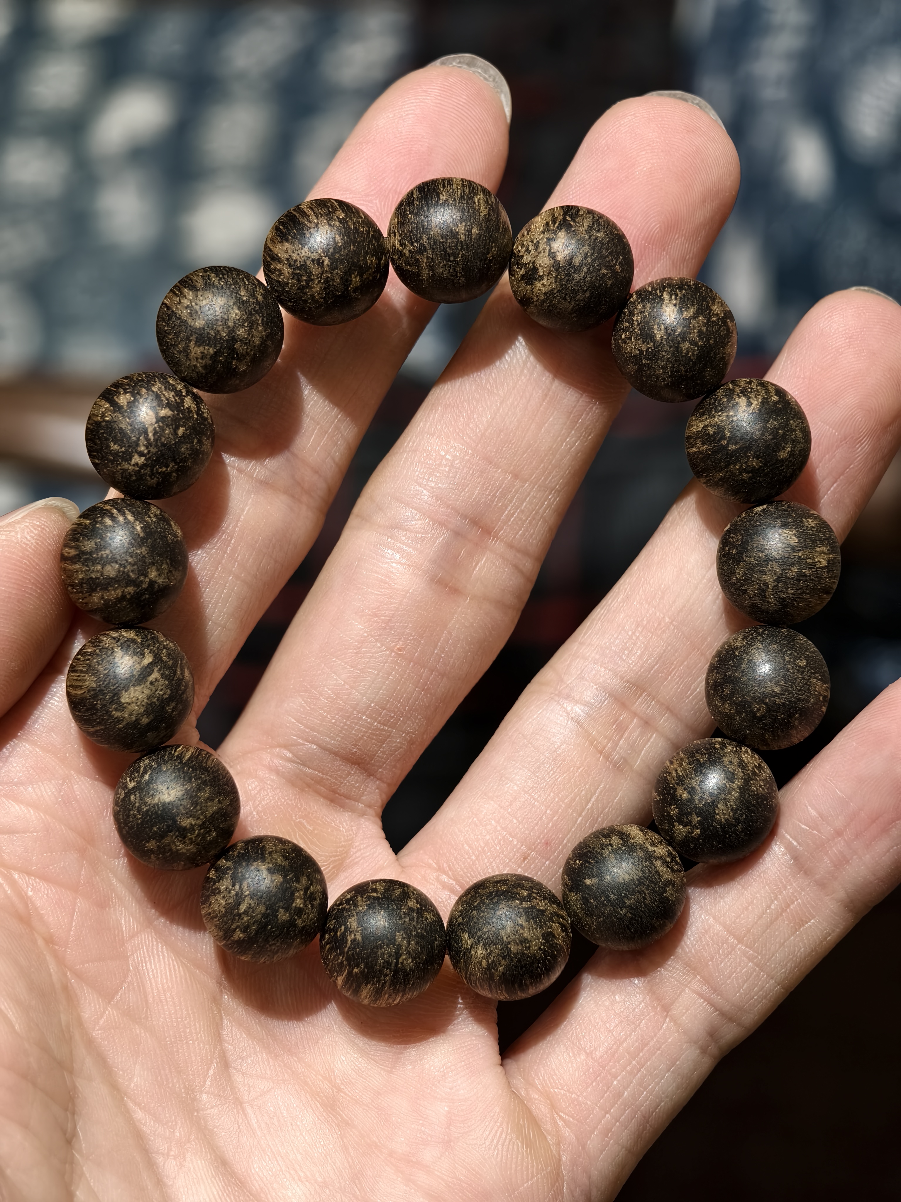 沉香沉水达拉干圆珠手串12mm