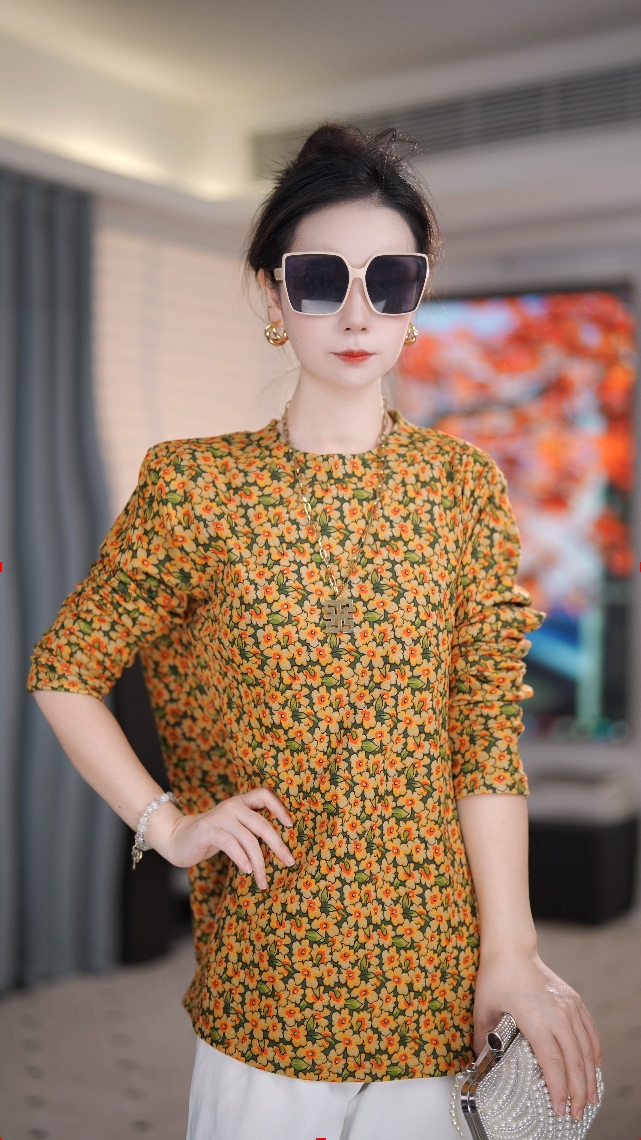 [黄色小碎花]25年新款秋冬保暖透气不掉色印花加厚洋气女士打底衫