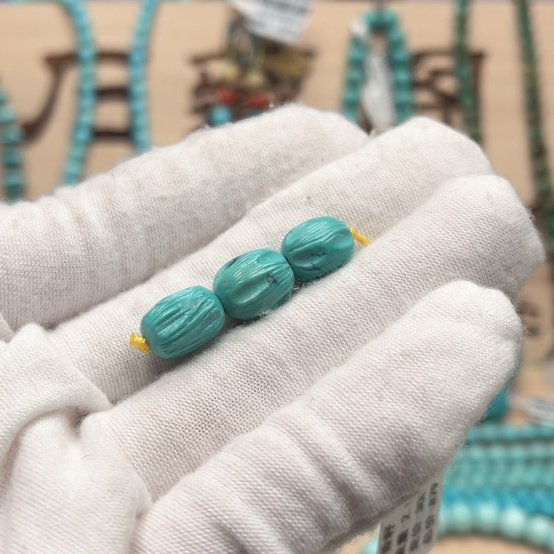 绿松石雕刻未镶嵌