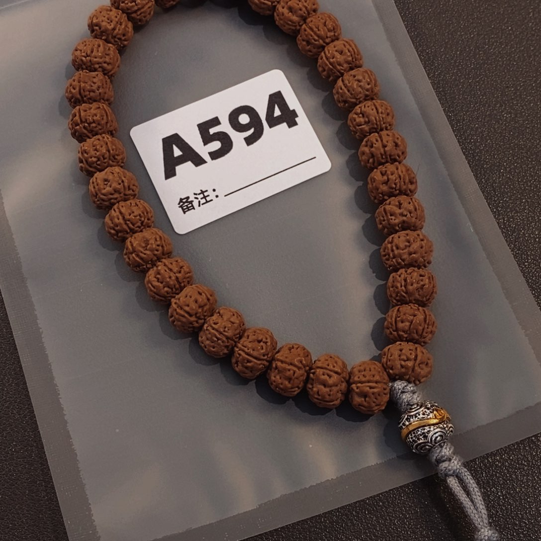 金刚菩提吊坠是***！哦哦哦哦哦哦哦哦