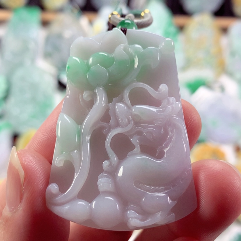 【闪购商品】翡翠吊坠(不含链)未镶嵌