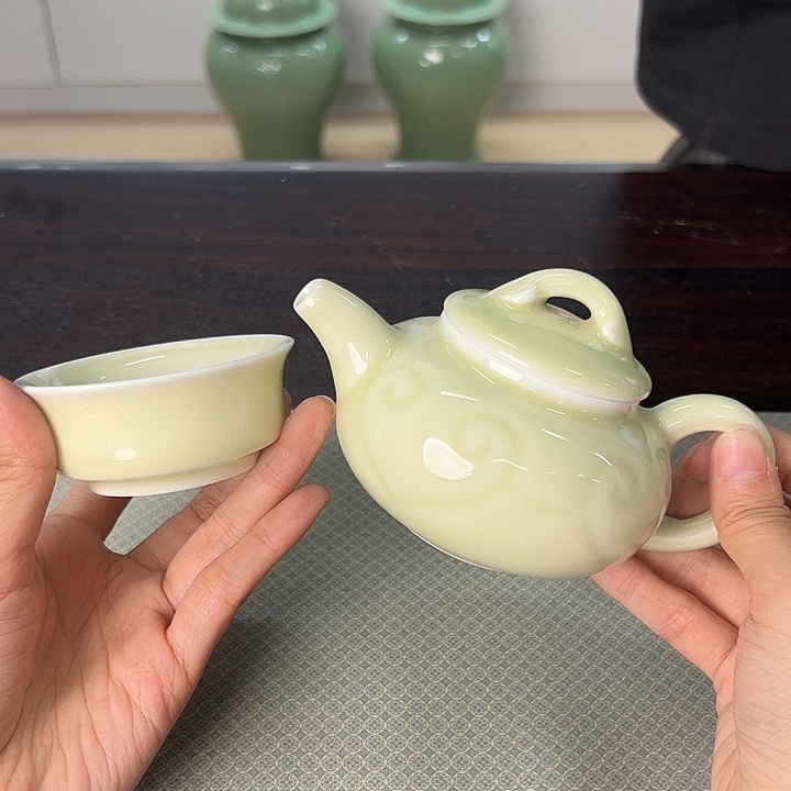 龙泉云间青瓷小米茶器