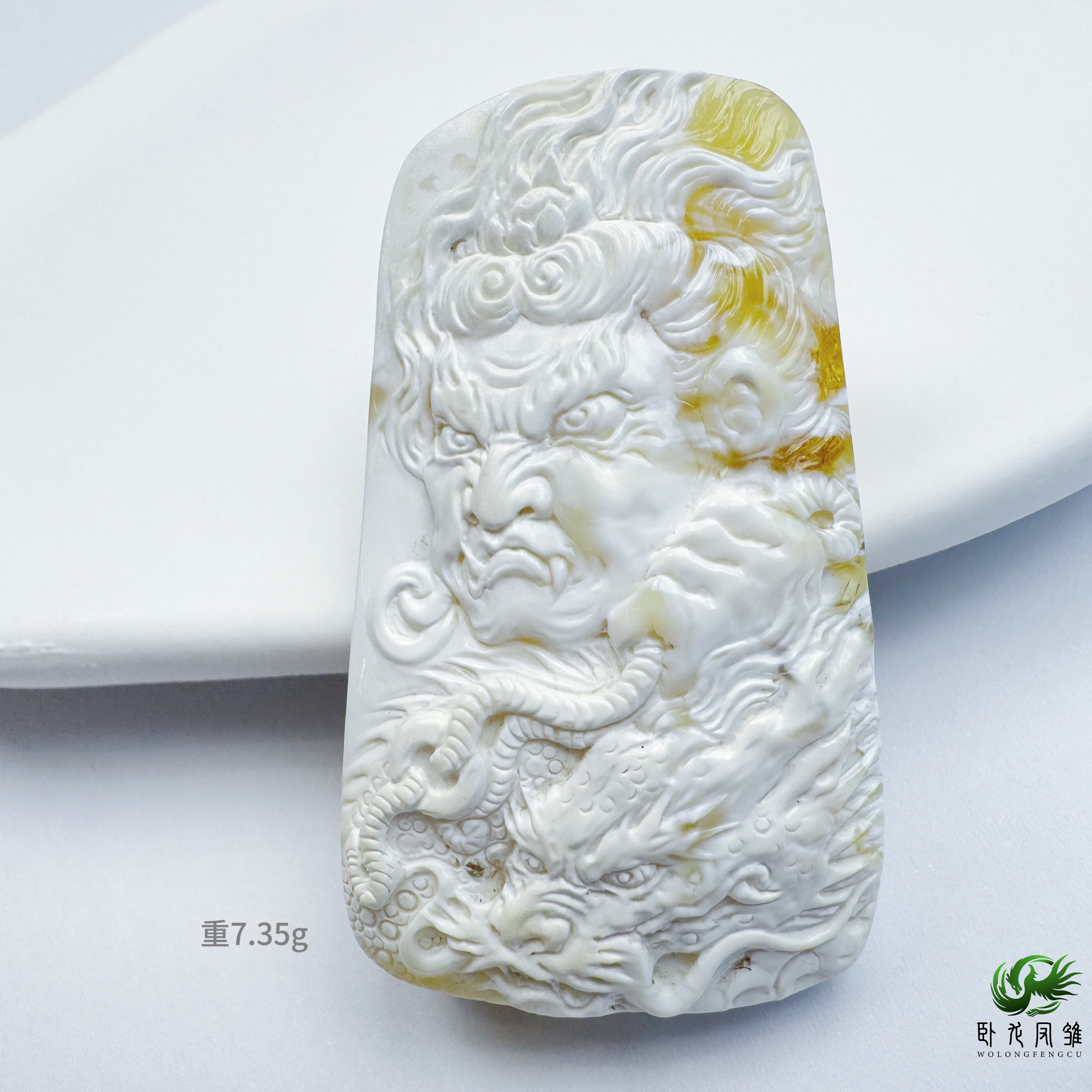 金漆白不动明王蜜蜡雕刻牌 7.35g
