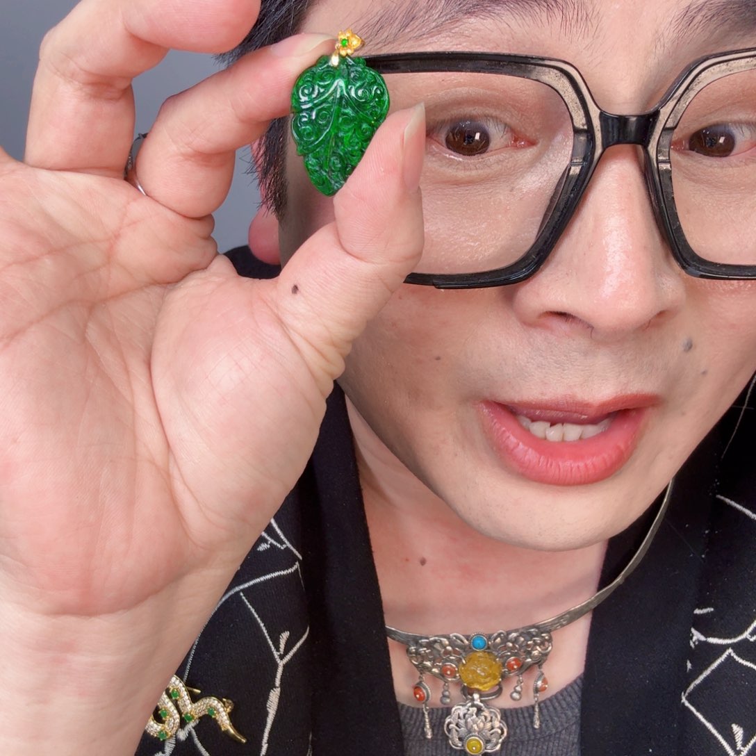 翡翠颈饰18K金镶嵌一个