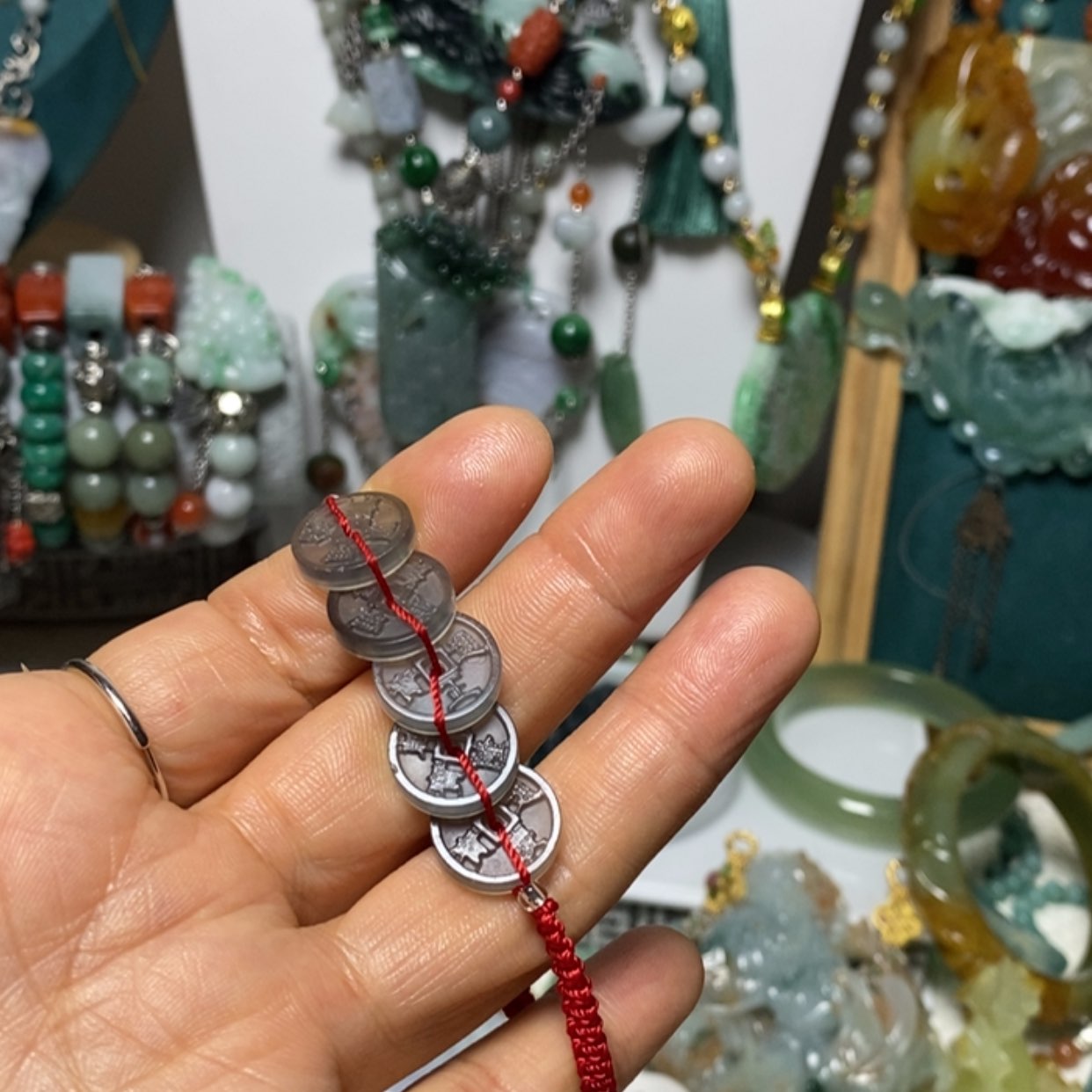 【闪购商品】翡翠吊坠(赠链)未镶嵌