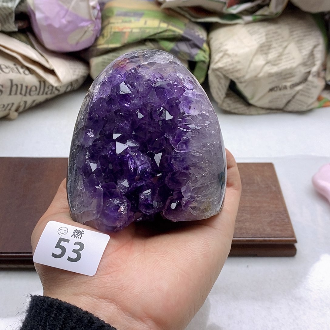 紫晶大型摆件（非配饰）未镶嵌