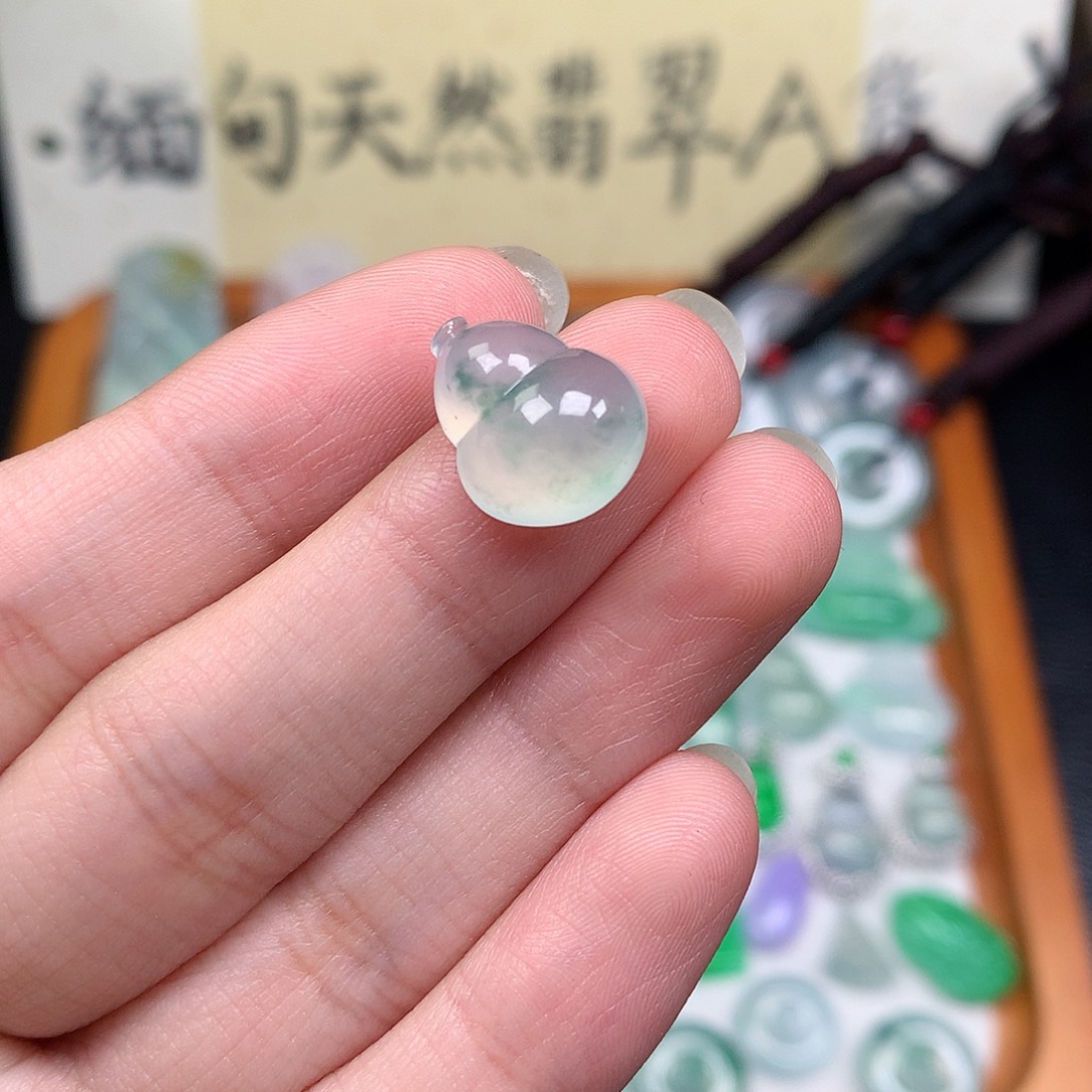 翡翠裸石缅甸天然A货翡翠冰种葫芦