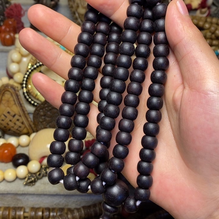 若***孩檀香紫檀（小叶紫檀）