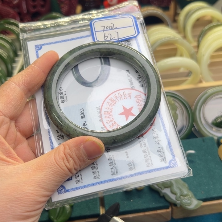 和田玉手镯未镶嵌62.7圈围7002