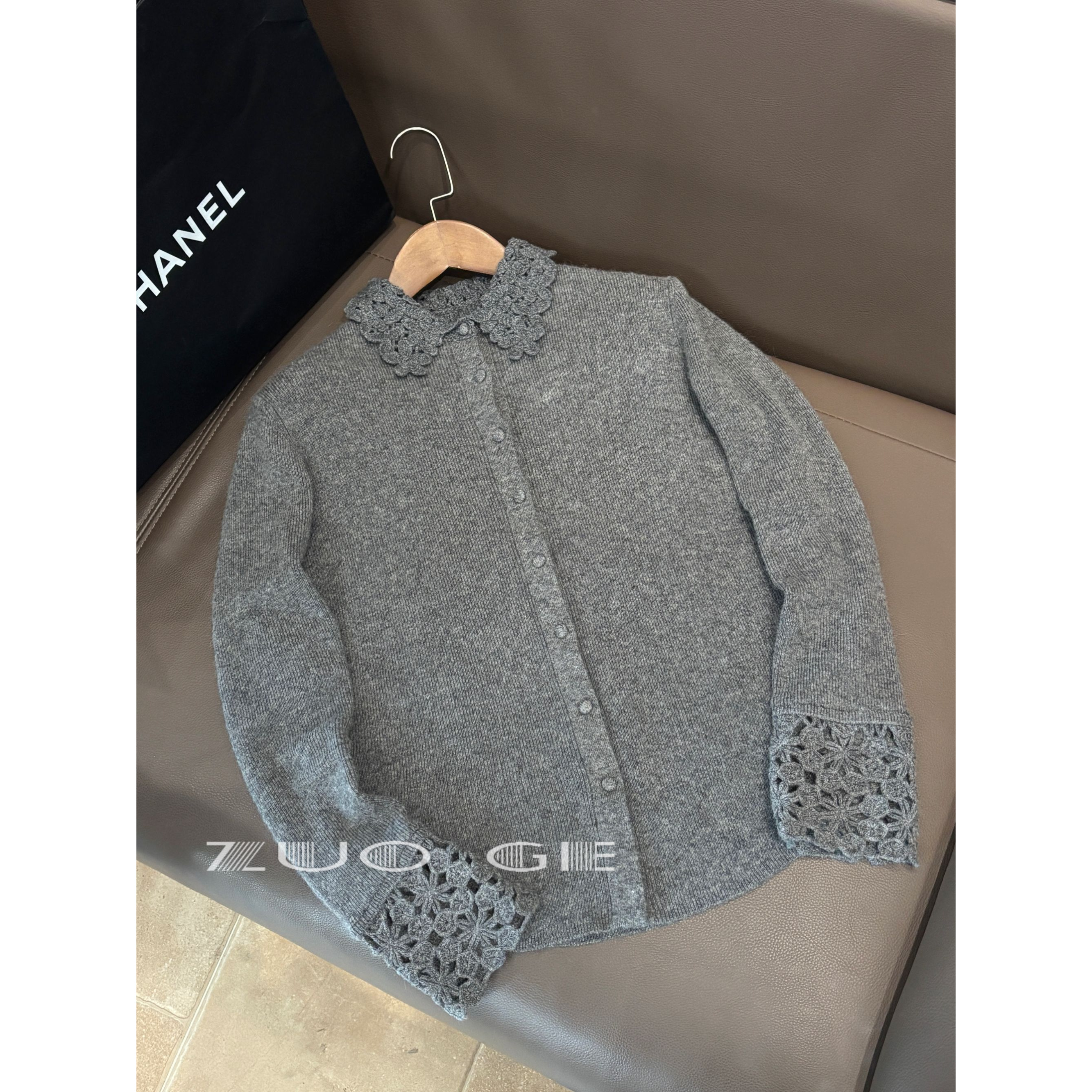 【不可机洗~绵羊毛混纺】~花边领口袖口软糯温柔感针织毛衣M1