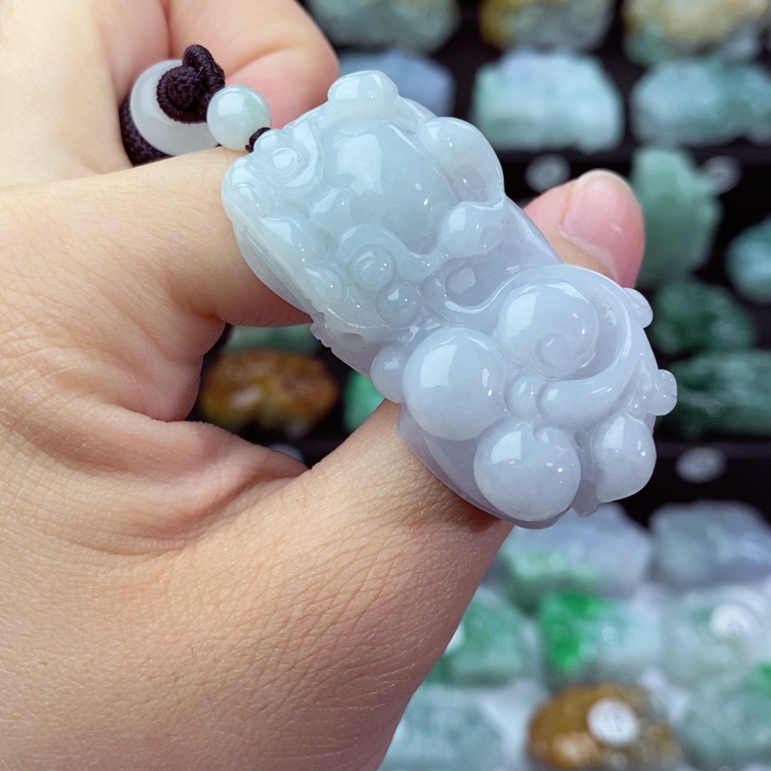 翡翠颈饰未镶嵌天然