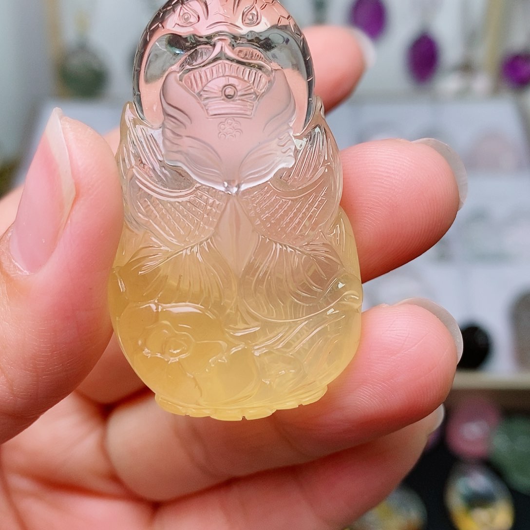 水晶吊坠(赠链)未镶嵌