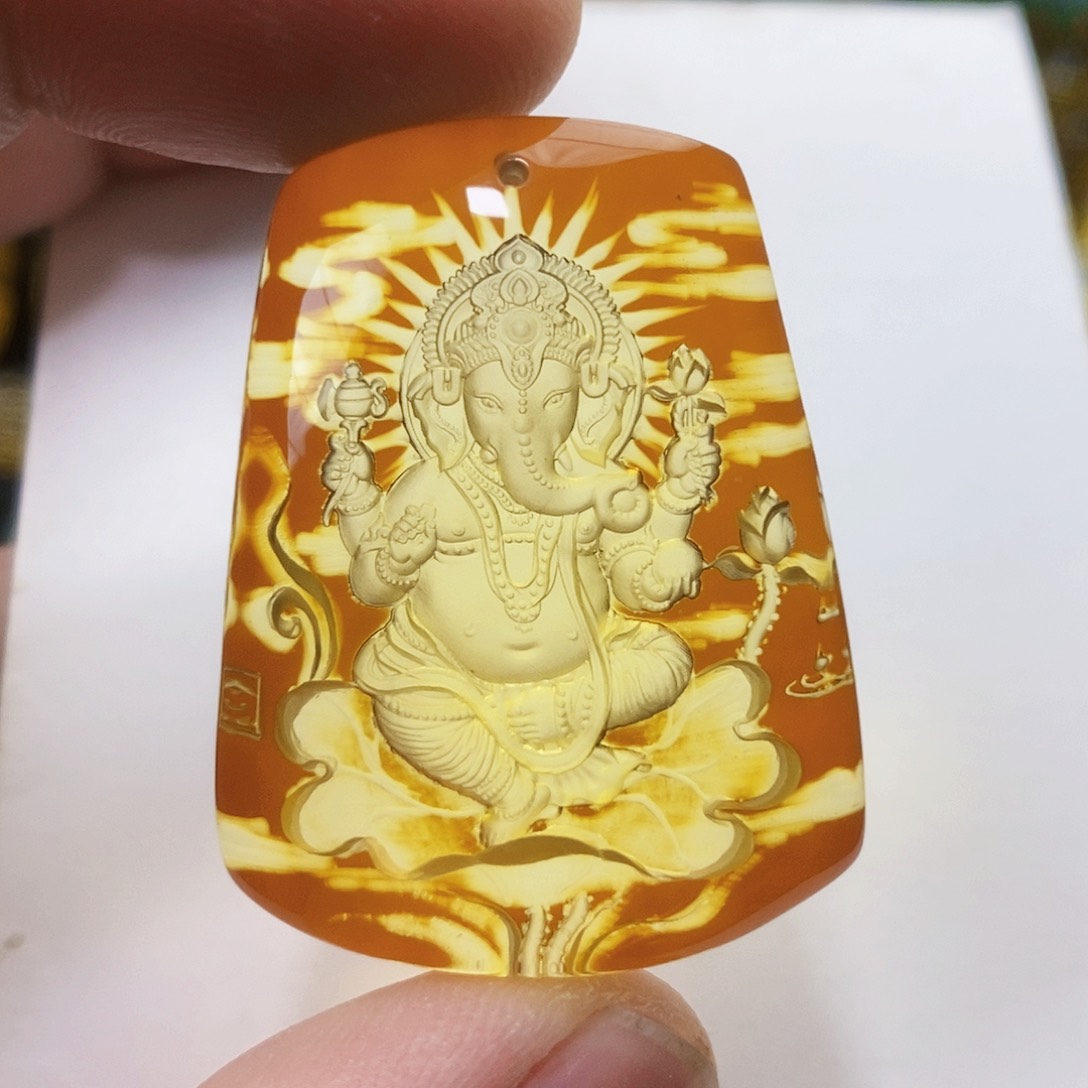 【闪购商品】金珀吊坠(不含链)未镶嵌