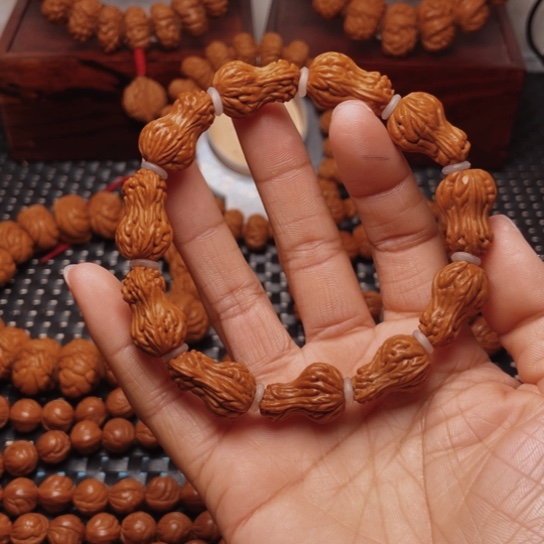 桃核手串龙纹桃核