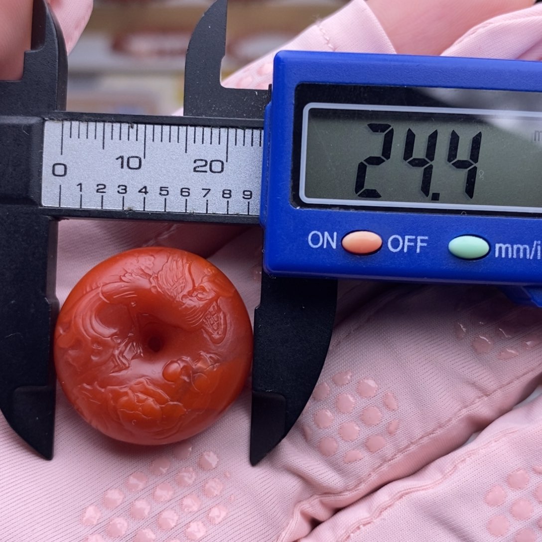 南红玛瑙配饰未镶嵌微瑕