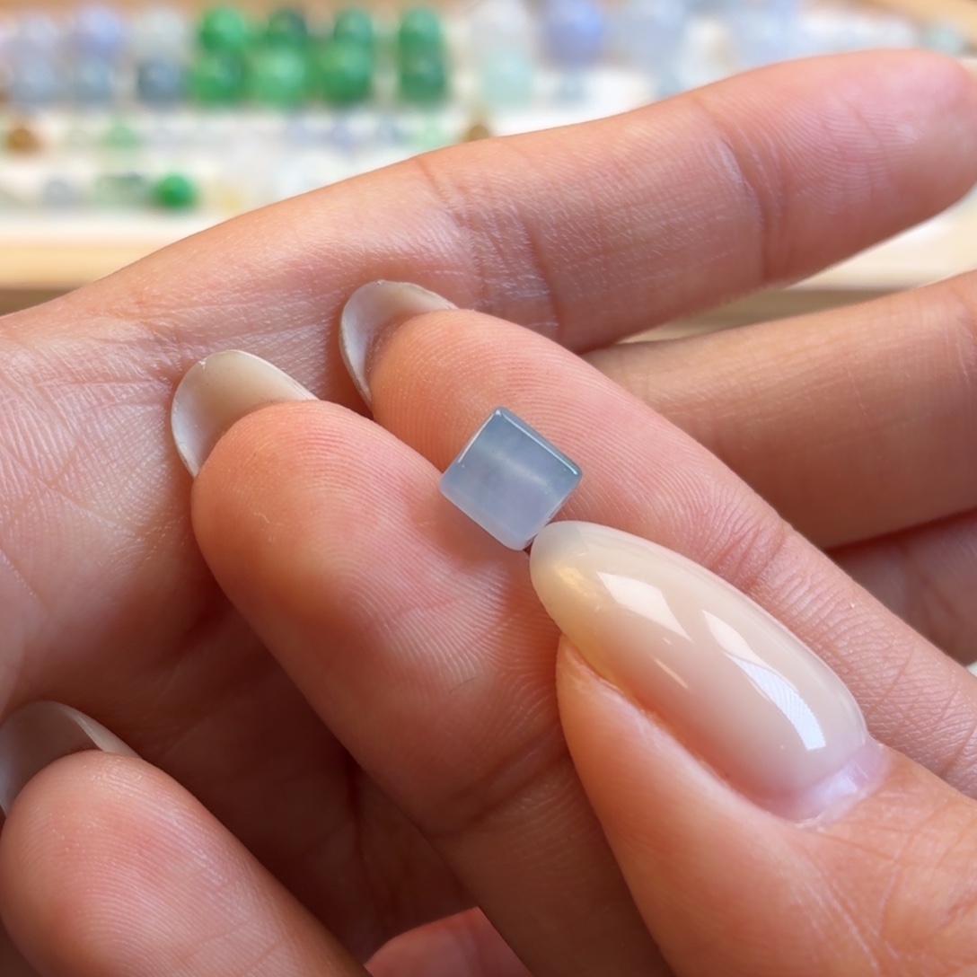 翡翠散珠蓝紫小方块