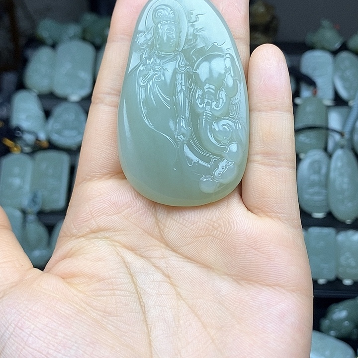 和田玉挂件未镶嵌瑞****）