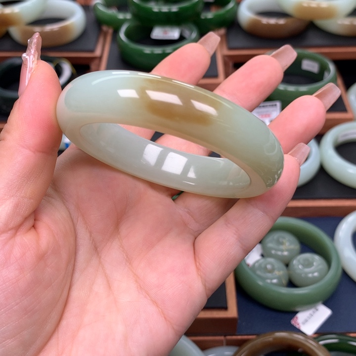 和田玉手镯未镶嵌5455圈口
