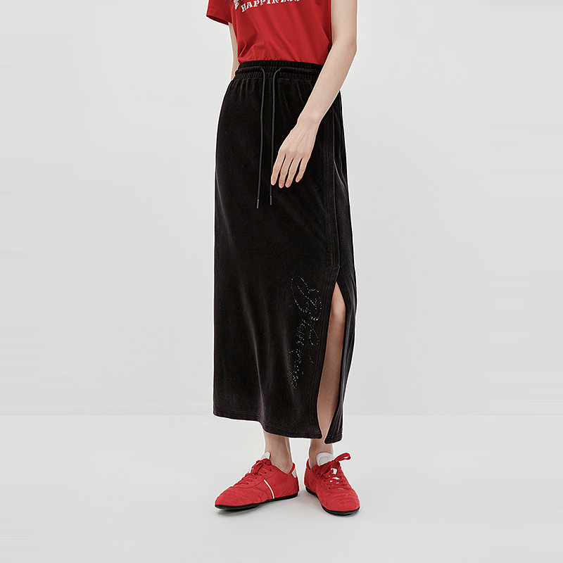 【商场同款】HPLY荷比俪2026春棉复古丝绒开叉半身裙HMG12700380