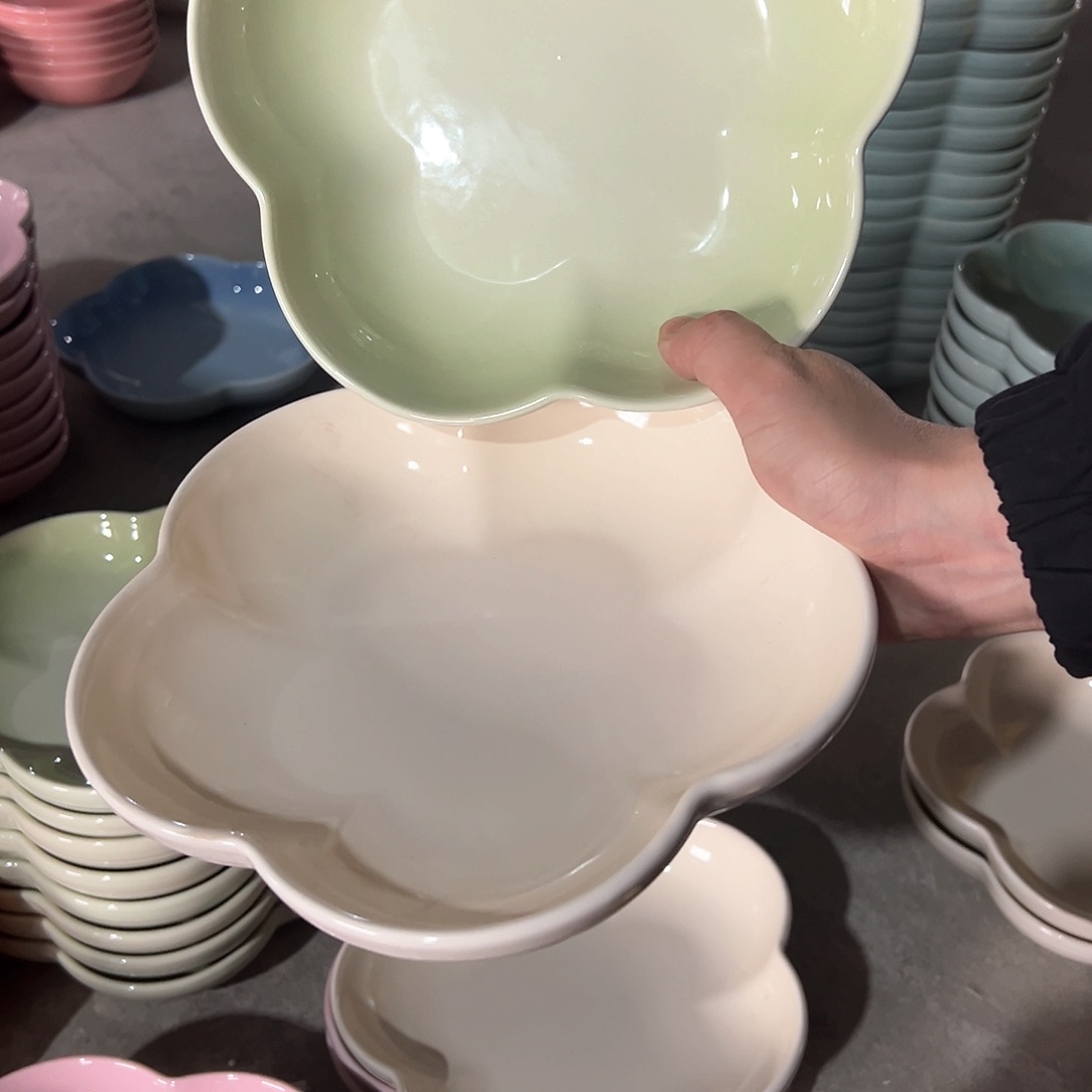 陶瓷 大梅花深盘 奶白 抹茶绿