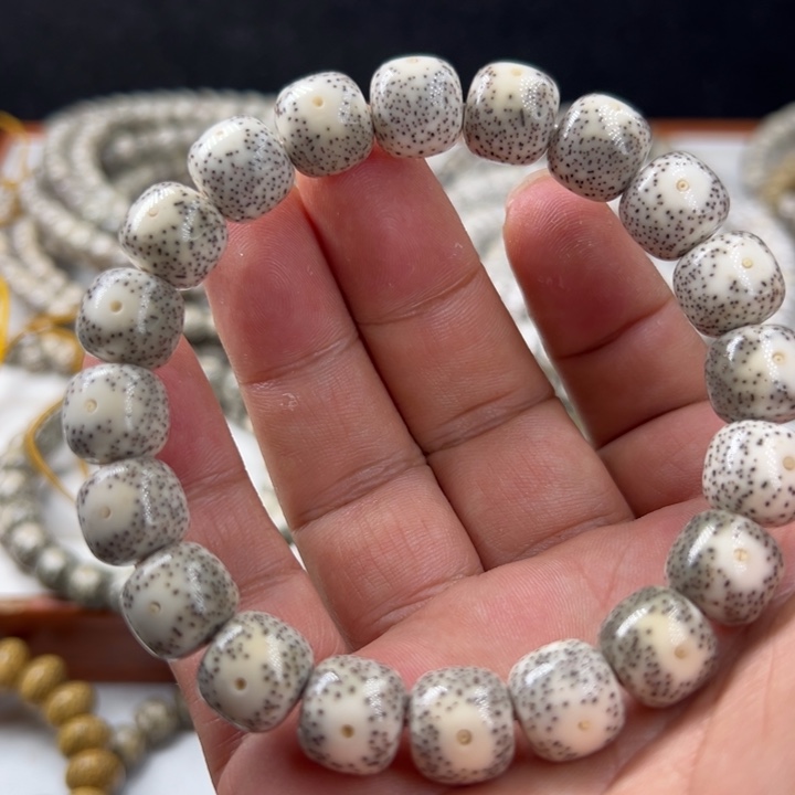 星月菩提吊坠12桶大眼