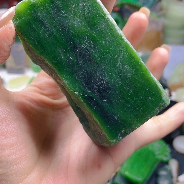 未镶嵌和田玉（糖玉）珠宝半成品