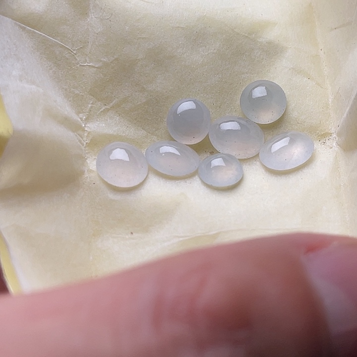 定制翡翠未镶嵌蛋面