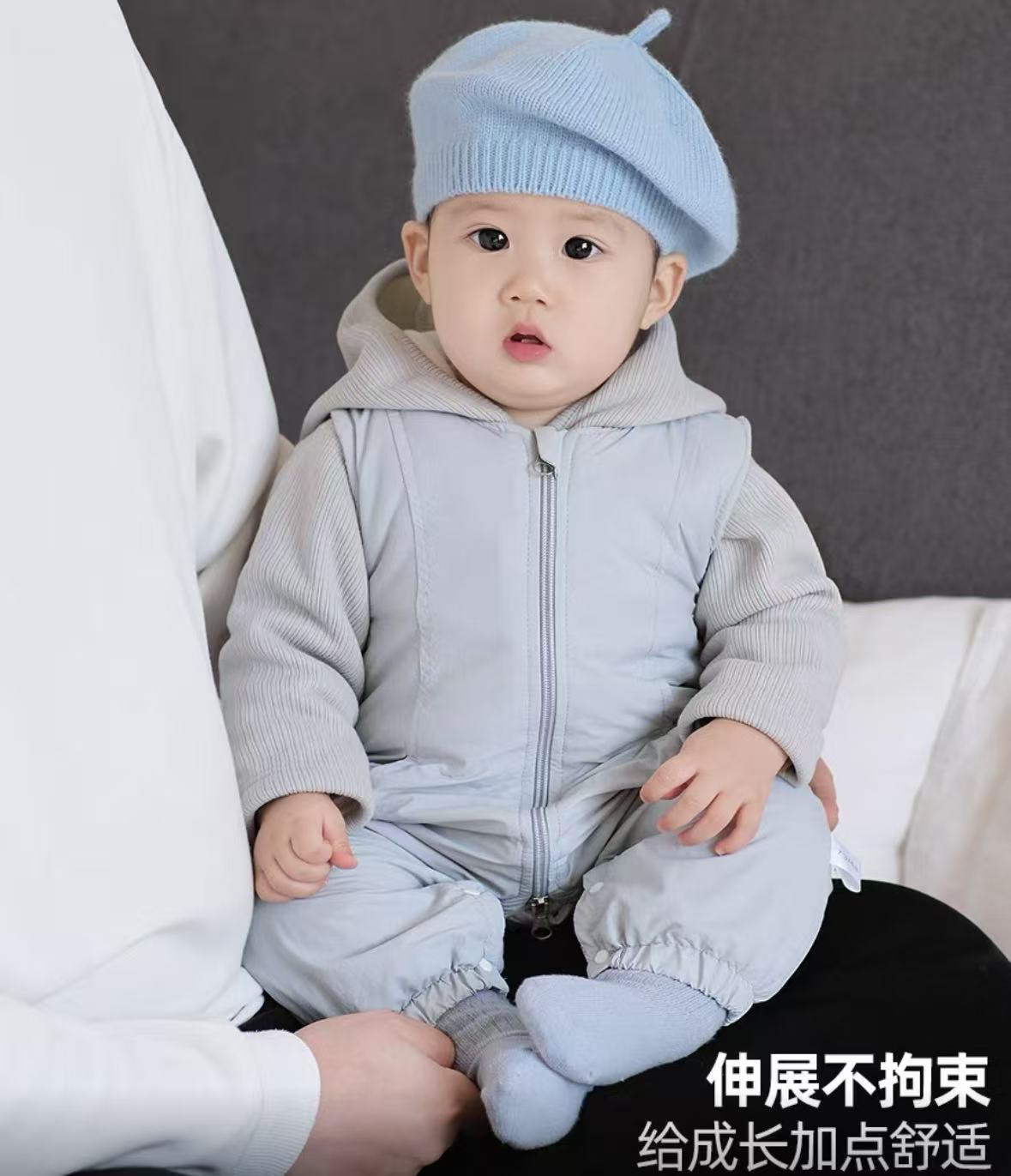 男宝宝秋装套装新款小月龄外出服婴儿秋冬衣服连帽卫衣连体背带裤