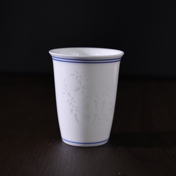 景德镇影青玲珑竹纹茶杯