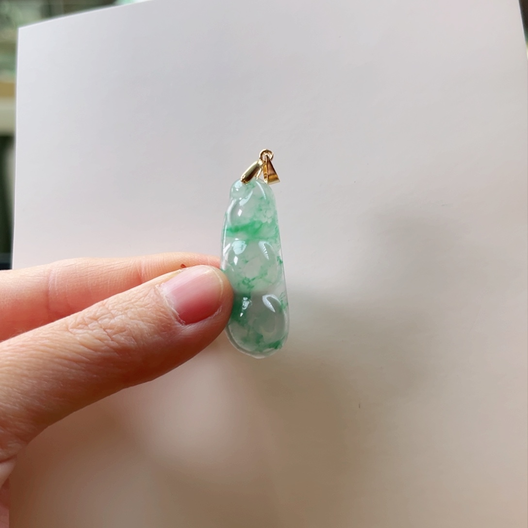 石英质玉吊坠(不含链)未镶嵌