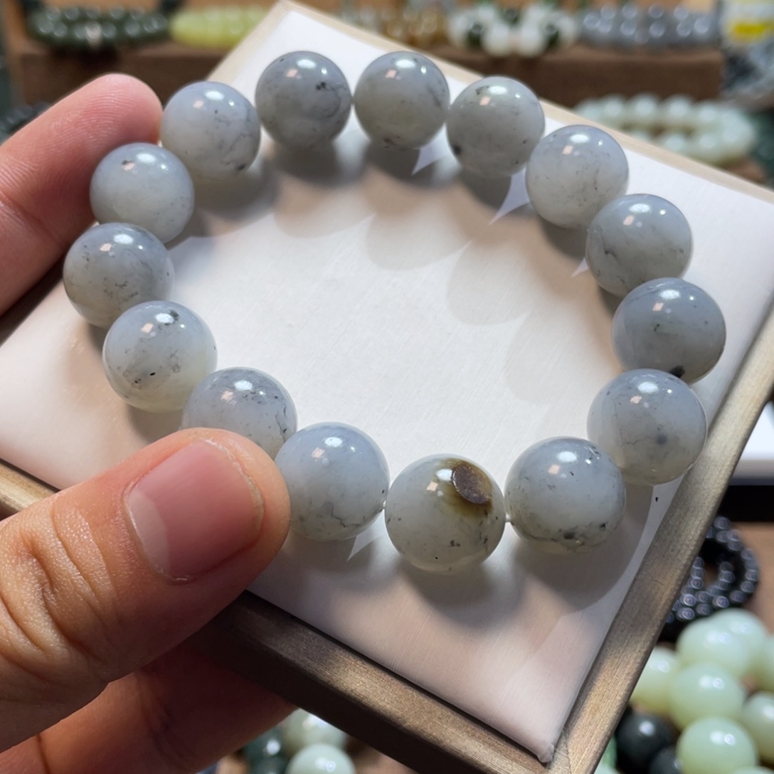 未镶嵌手链和田玉（糖玉）