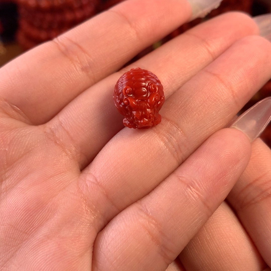 南红玛瑙天然川料瓦西牛血红配饰未镶嵌