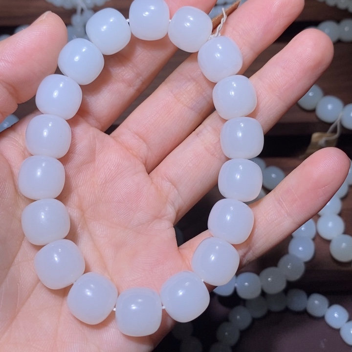 ༄***༄和田玉（糖玉）未镶嵌手链