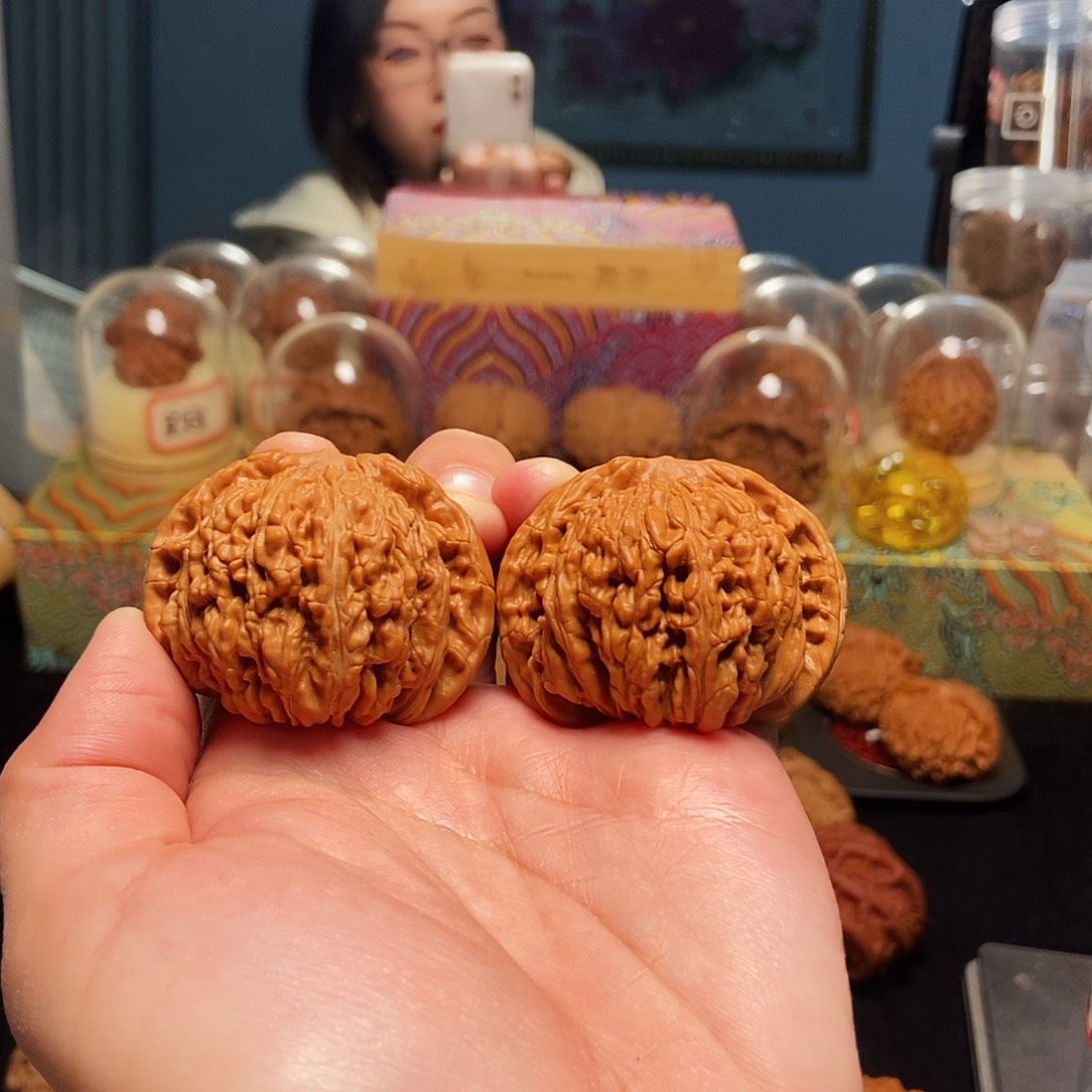 猴头核桃吊坠46球楼全品