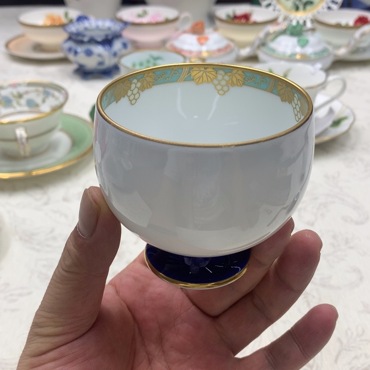 瓷片哈哈哈哈哈哈