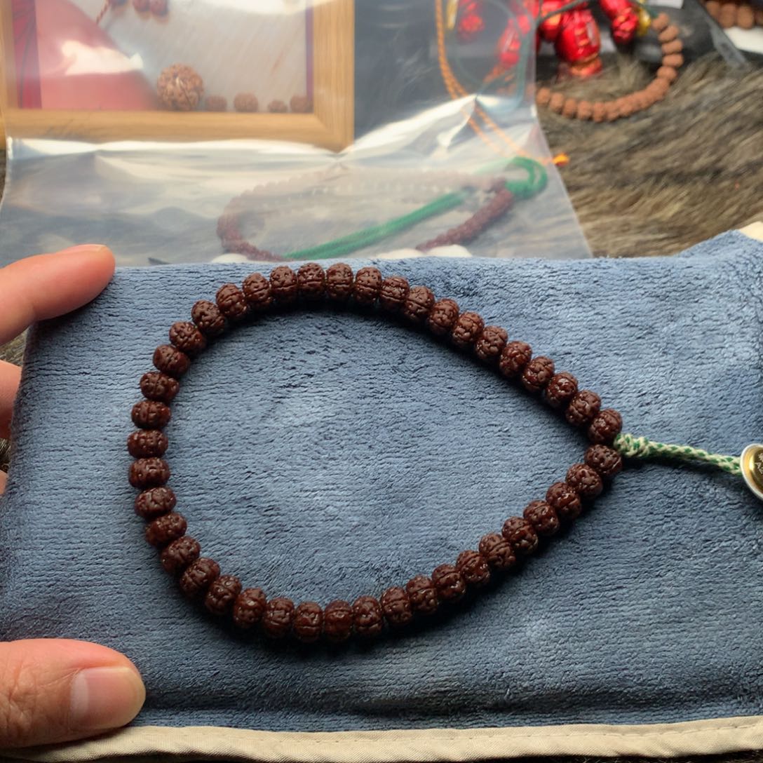 金刚菩提吊坠老树王