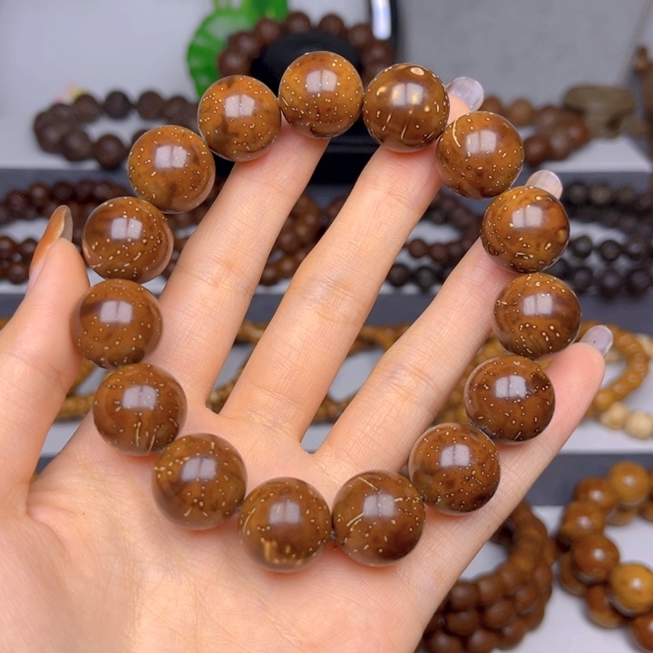 手串紫金鼠花皮光珠16福利