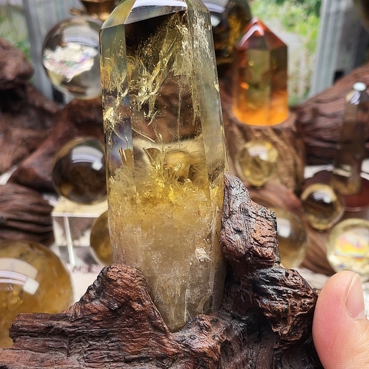 水晶未镶嵌珠宝半成品