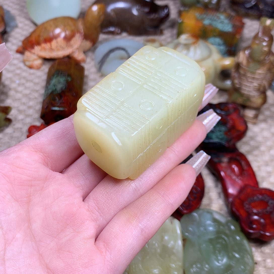 白玉菩提吊坠挂件