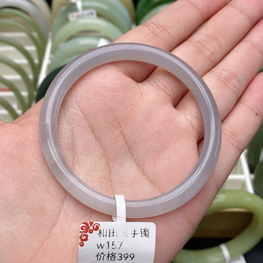 和田玉未镶嵌手镯56