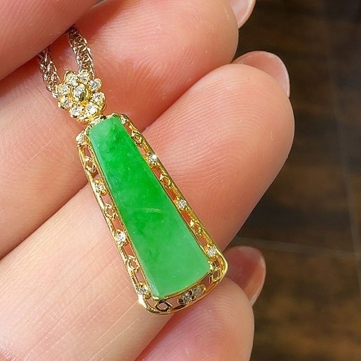 翡翠18K金镶嵌吊坠(不含链)无事牌