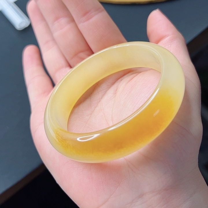 石英质玉手镯未镶嵌祗**见41-57