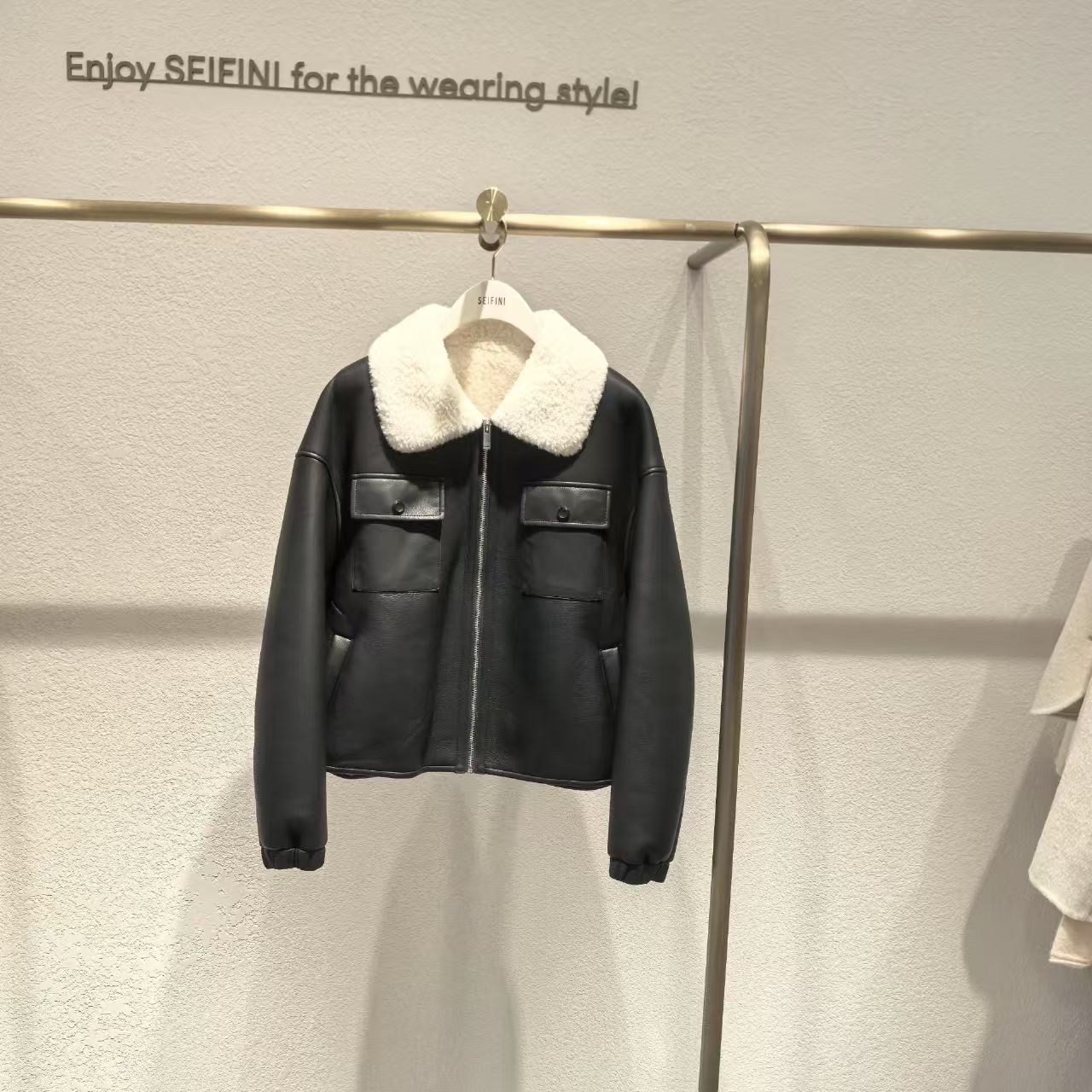 SEIFINI/诗凡黎SEIFINI/诗凡黎2024冬外套3FA312141