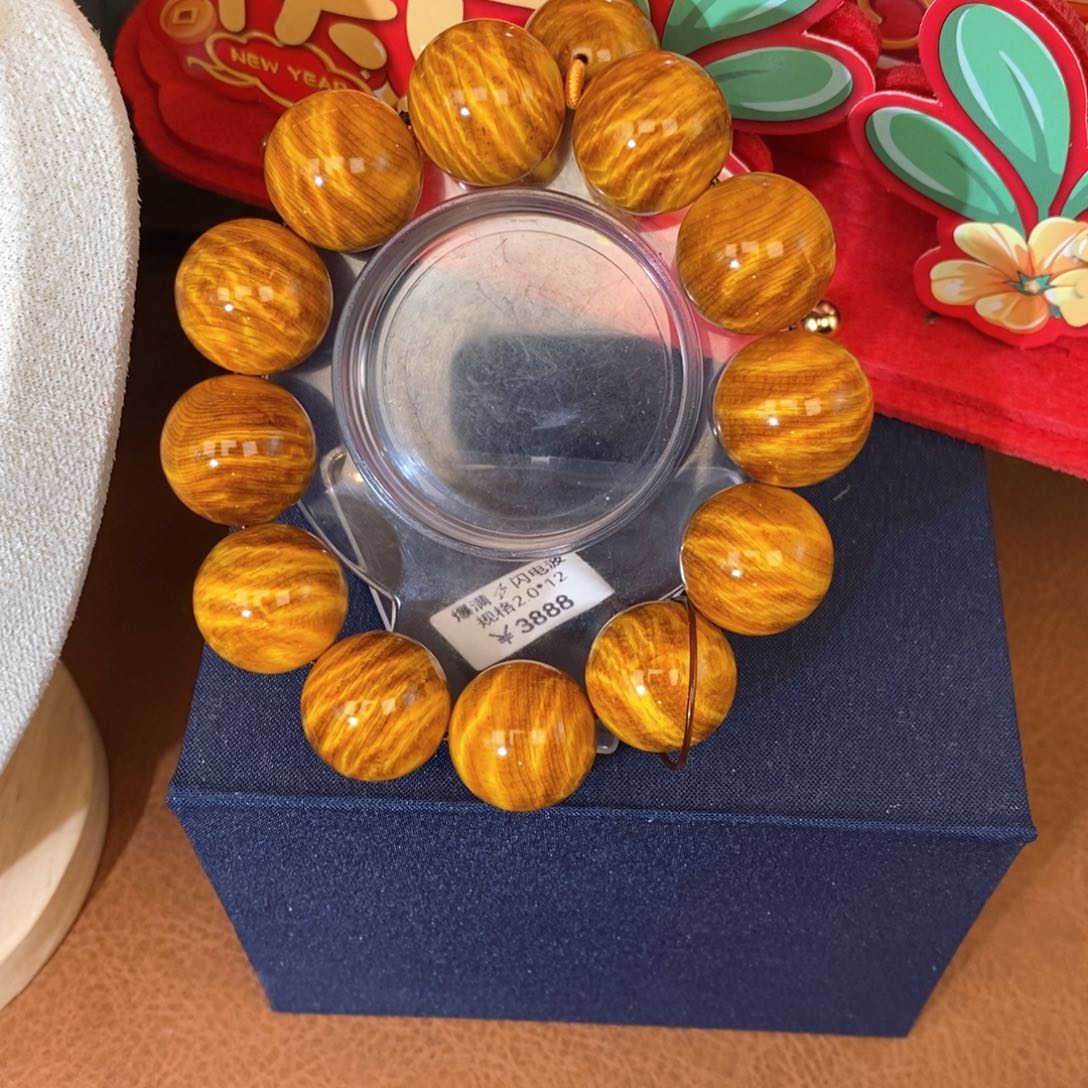 贝壳杉帝王血龙木2.0爆龙胆顶品