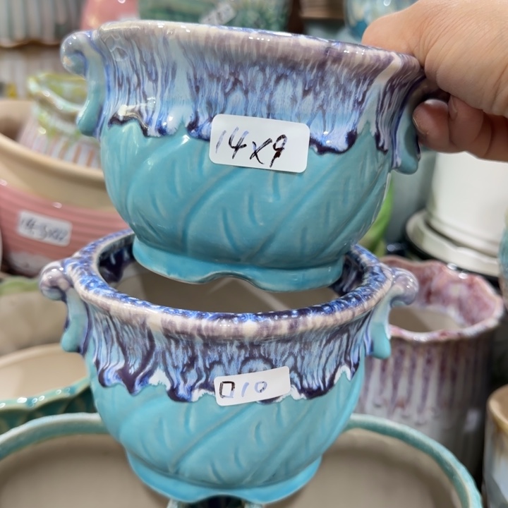 凑9块包邮，有孔，陶瓷花盆