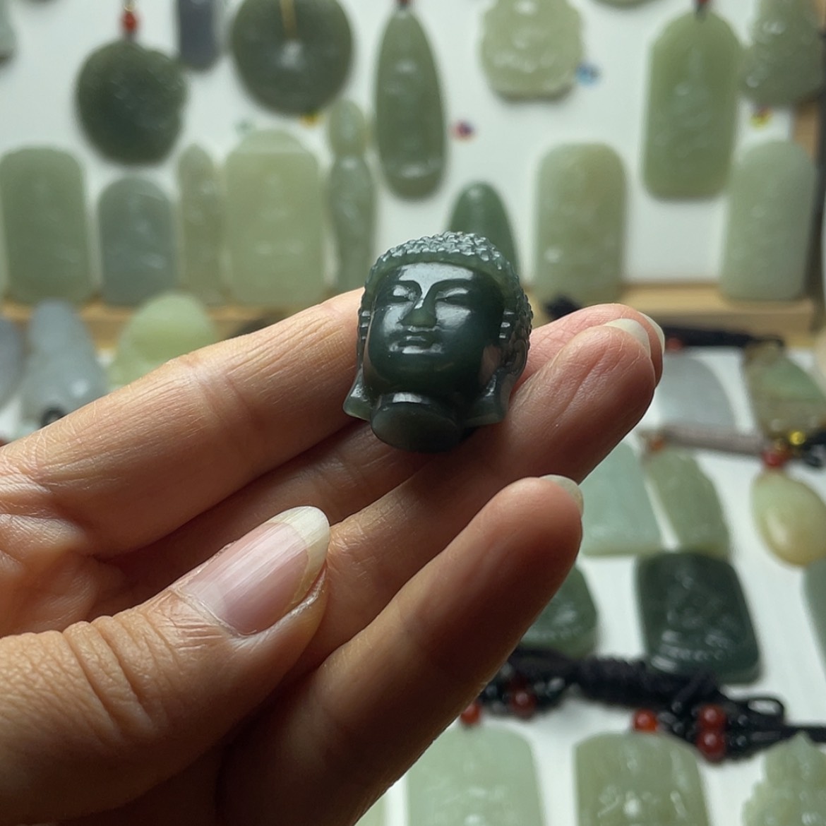 【闪购商品】双面雕工八卦牌佛头吊坠
