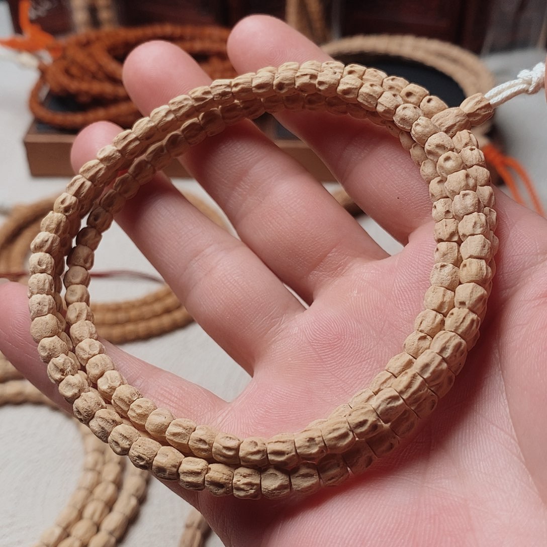 柏香籽/百香籽吊坠